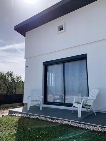 Villa De La Plage, Front De Mer, Juno Beach Bernières-sur-Mer Εξωτερικό φωτογραφία