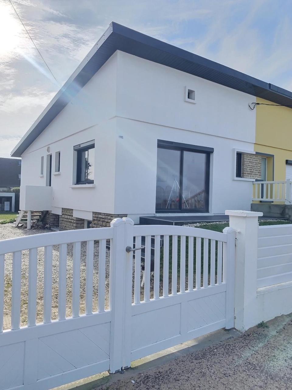 Villa De La Plage, Front De Mer, Juno Beach Bernières-sur-Mer Εξωτερικό φωτογραφία
